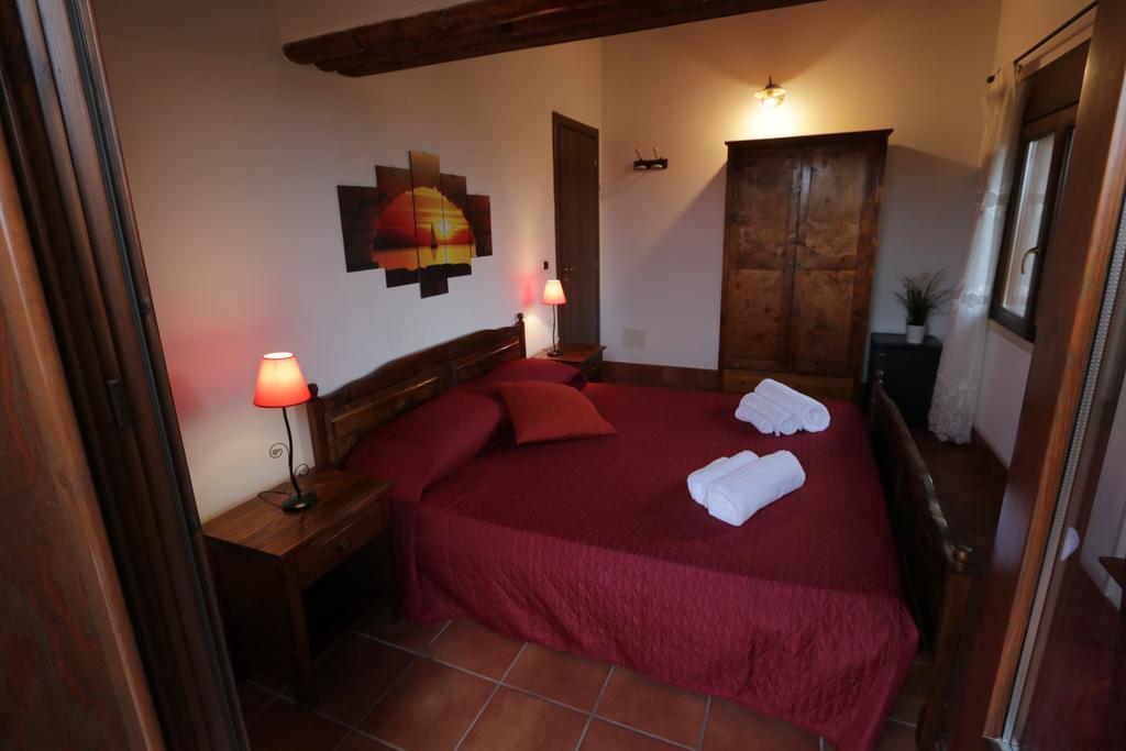 B&B Casale Siciliano Di Miryam Tiralongo Avola Exterior photo